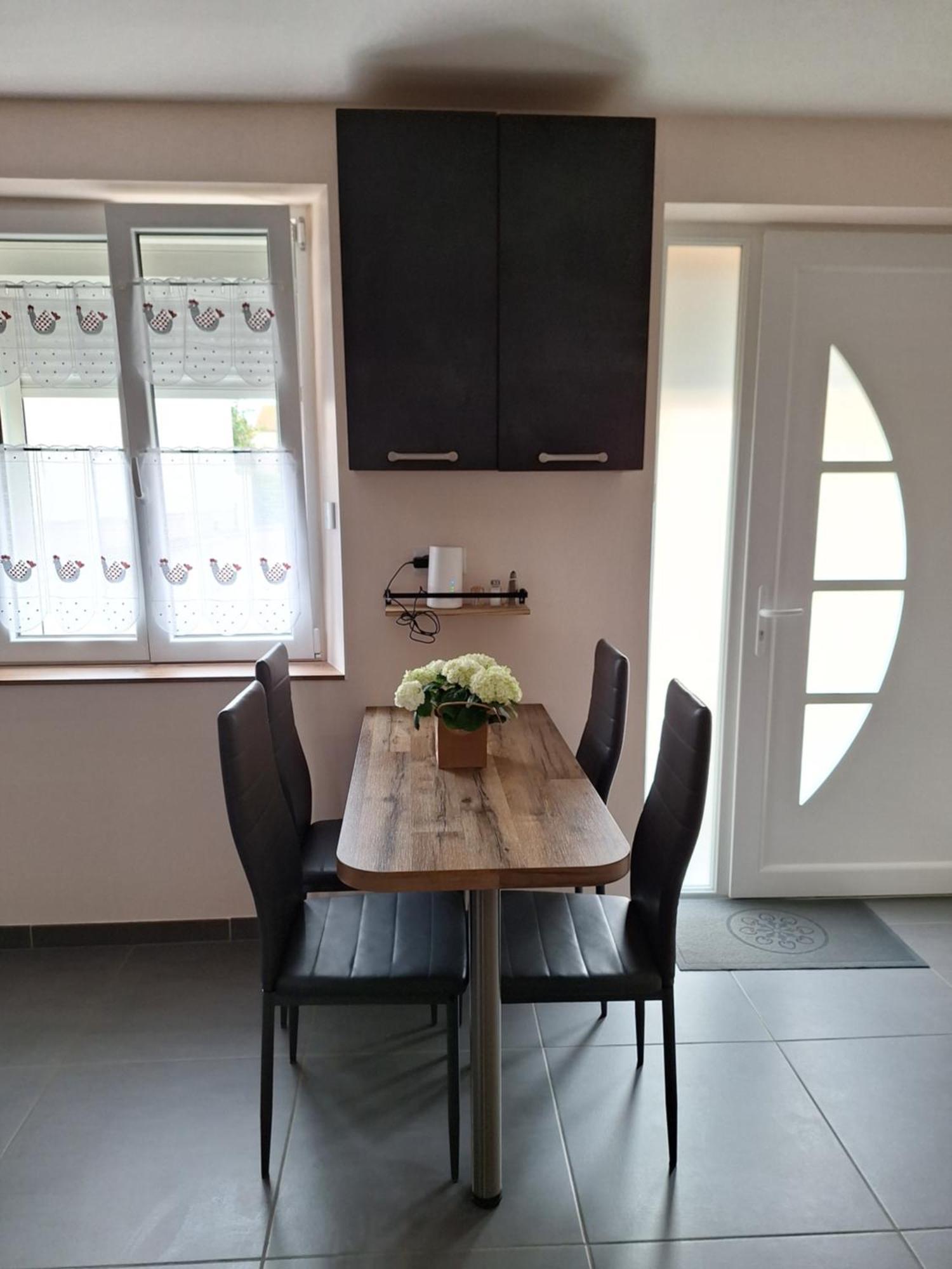 Chez Brigitte Et Francis Villa Perthes  Dış mekan fotoğraf